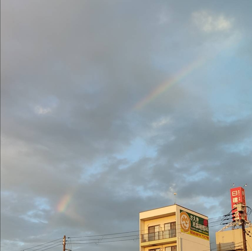 明石駅の虹